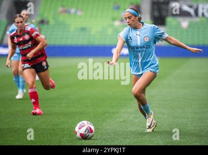 Melbourne, Australien. November 2024 30. Mariana Speckmaier in Melbourne City war im AAMI Park im Einsatz beim 5. Runde der Frauen-A-League 2024/25 zwischen Melbourne City FC und Western Sydney Wanderers FC. Endresultate; Melbourne City FC 2-0 Western Sydney Wanderers FC. (Foto: Olivier Rachon/SOPA Images/SIPA USA) Credit: SIPA USA/Alamy Live News Stockfoto