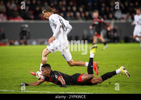 Herning, Dänemark. November 2024. Hugo Ekitike (11) von Eintracht Frankfurt wurde während des Spiels der UEFA Europa League zwischen dem FC Midtjylland und Eintracht Frankfurt in der MCH Arena in Herning gesehen. Stockfoto