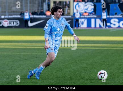 München, Deutschland. November 2024 30. Tunay Deniz (TSV 1860 München, #36). GER, TSV 1860 München gegen den FC Hansa Rostock, Fussball, 3. Bundesliga, 16. Spieltag, Saison 2024/2025, 30.11.2024. (DIE DFL-DFB-VORSCHRIFTEN VERBIETEN DIE VERWENDUNG VON FOTOS ALS BILDSEQUENZEN UND/ODER QUASI-VIDEO). Foto: Eibner-Pressefoto/Heike feiner Credit: dpa/Alamy Live News Stockfoto