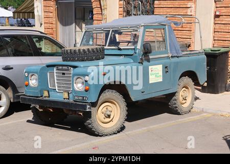 Land Rover Defender Serie 3 Stockfoto