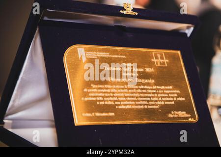 Francesco Bagnaia riceve il 48/o Premio 'Torinese dell'Anno' presso il teatro Alfieri. Torino, Italia - Domenica, 1 dicembre 2024 - Cronaca - Foto Andrea Alfano / LaPresse Francesco Bagnaia erhält den Preis 'Torinese dell'Anno' 48/o im Theater Alfieri. Turin, Italien - Sonntag, 1. Dezember 2024 - Nachrichten - Andrea Alfano / LaPresse Stockfoto