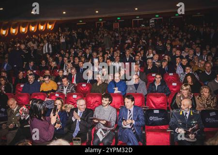 Francesco Bagnaia riceve il 48/o Premio 'Torinese dell'Anno' presso il teatro Alfieri. Torino, Italia - Domenica, 1 dicembre 2024 - Cronaca - Foto Andrea Alfano / LaPresse Francesco Bagnaia erhält den Preis 'Torinese dell'Anno' 48/o im Theater Alfieri. Turin, Italien - Sonntag, 1. Dezember 2024 - Nachrichten - Andrea Alfano / LaPresse Stockfoto