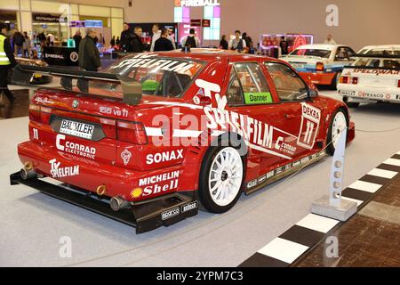 Essen GER, Essen Motor Show, 29.11.2024 Alfa Romeo 155 V6 Ti DTM, Christian Danner GER, Essen Motor Show, 29.11.2024 *** Essen GER, Essen Motor Show, 29 11 2024 Alfa Romeo 155 V6 Ti DTM, Christian Danner GER, Essen Motor Show, 29 11 2024 Copyright: XEibner-Pressefoto/JuergenxAugstx EP JAT Stockfoto