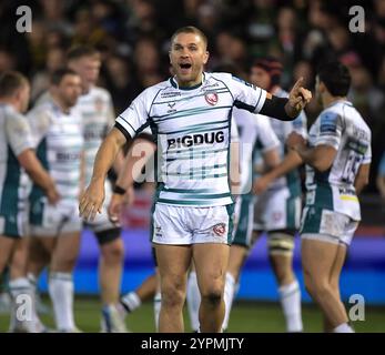 London, Großbritannien. November 2024. Chris Harris von Gloucester spielte während des Gallagher Premiership Rugby-Spiels zwischen Northampton Saints und Gloucester Rugby im Cinch Stadium am 29. November 2024 in London. Quelle: Gary Mitchell, GMP Media/Alamy Live News Stockfoto