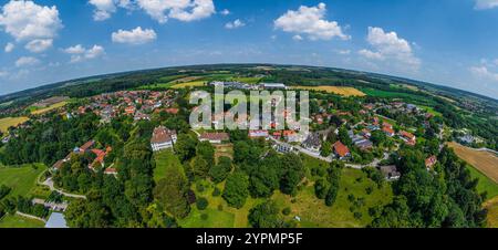 Das oberbayerische Alpenvorland bei Greifenberg am Ammersee im Sommer Stockfoto