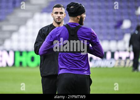 Antwerpen, Belgien. Dezember 2024. Beerschot's Apostolos Konstantopoulos vor einem Fußballspiel zwischen Beerschot VA und Cercle Brugge am Sonntag, dem 1. Dezember 2024 in Antwerpen, am 16. Tag der Saison 2024-2025 der ersten Liga der „Jupiler Pro League“ der belgischen Meisterschaft. BELGA FOTO TOM GOYVAERTS Credit: Belga Nachrichtenagentur/Alamy Live News Stockfoto