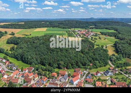 Die Ferienregion Fränkische Seenplatte bei Enderndorf am Großen Brombachsee von oben Stockfoto