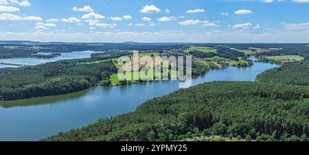 Die Ferienregion Fränkische Seenplatte bei Enderndorf am Großen Brombachsee von oben Stockfoto