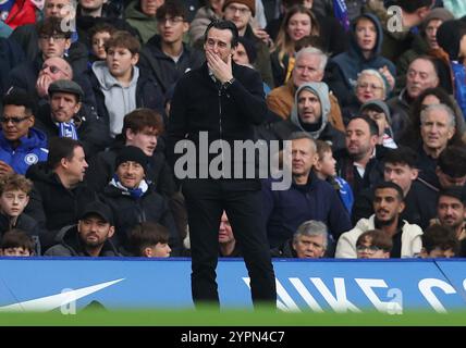 London, Großbritannien. Dezember 2024. Unai Emery, Cheftrainer von Aston Villa während des Premier League-Spiels in Stamford Bridge, London. Der Bildnachweis sollte lauten: Paul Terry/Sportimage Credit: Sportimage Ltd/Alamy Live News Stockfoto