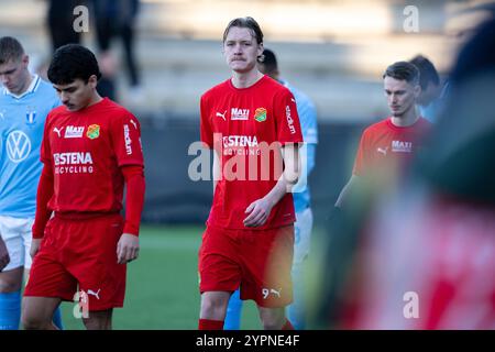 Malmoe, Schweden. Dezember 2024. Liam Andersson (9) von Torslanda IK wurde während des Svenska Cupen Spiels zwischen Torslanda IK und Malmoe FF bei Malmoe Idrottsplats in Malmoe gesehen. Quelle: Gonzales Photo/Alamy Live News Stockfoto