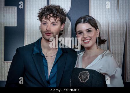 Jesse Hyde (L) kommt zur europäischen Premiere von Better man im Odeon Luxe Leicester Square Cinema. Der visionäre neue Film über Robbie Williams. Stockfoto