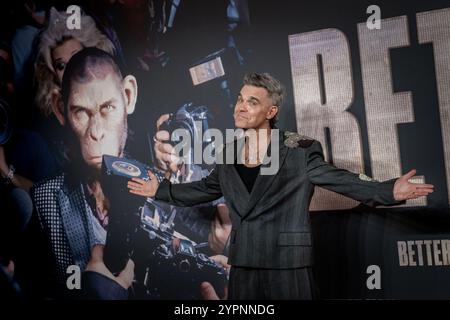 Robbie Williams kommt zur europäischen Premiere von Better man im Odeon Luxe Leicester Square Cinema. Der visionäre neue Film über Robbie Williams. Stockfoto