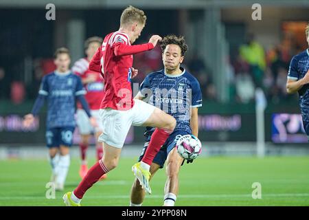 Silkeborg, Dänemark. Dezember 2024. Silkeborg IF moeder AGF i Superligaen paa JYSK Park i Silkeborg soendag den 1. dezember 2024. Quelle: Ritzau/Alamy Live News Stockfoto