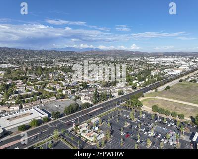 Luftaufnahme von La Habra City, in der nordwestlichen Ecke von Orange County, Kalifornien, USA, Nordamerika Stockfoto