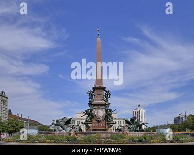 Panorama Augustusplatz mit Mendebrunnen, Oper, Krochhochhaus und Co. Leipzig, Sachsen, Deutschland, Europa Stockfoto