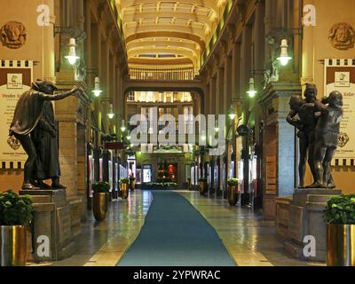 Die Maedlerpassage verlor in Zeiten der Abriegelung 2020 Leipzig, Sachsen, Deutschland, Europa Stockfoto