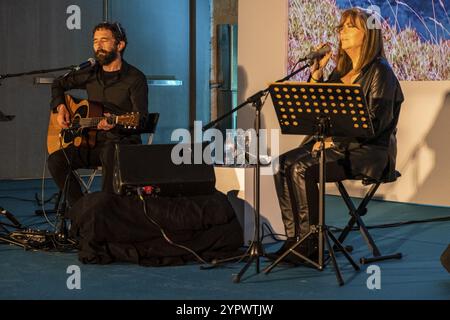 Vorstellung von Maria del Mar Bonet und Borja Penalba, es Baluart, Palma, Mallorca Stockfoto