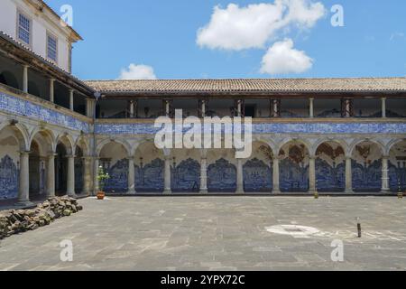 Im Inneren der Sao Francisco Kirche und des Konvents von Salvador, im historischen Zentrum von Salvador, im Bundesstaat Bahia, Brasilien. Barockarchitektur Stockfoto