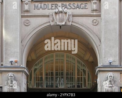 Eintritt zur historischen Leipziger Maedlerpassage ab Neumarkt. Leipzig, Sachsen, Deutschland, Europa Stockfoto