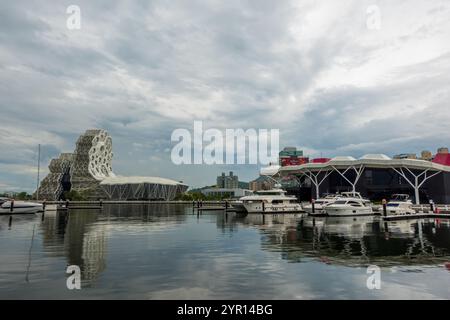 Kaohsiung, Taiwan - 5. September 2024 - der Love River in Kaohsiung vom Glory Pier aus gesehen Stockfoto