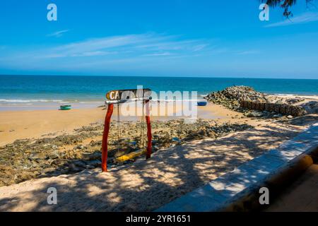 Mui ne, Vietnam - 7. Oktober 2024 - ein Strandbereich im Ferienort Mui ne Stockfoto