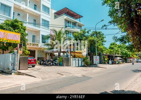 Mui ne, Vietnam - 7. Oktober 2024 - Straßen im Ferienort Mui ne Stockfoto