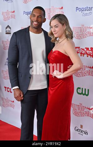 Hollywood, USA – 1. Dezember 2024: Lawrence Saint-Victor, Annika Noelle nimmt an der 92. Jährlichen Hollywood Christmas Parade Teil. Stockfoto