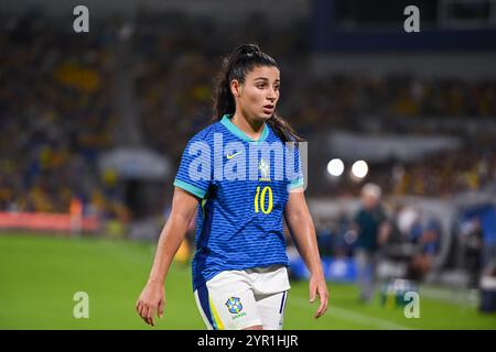 Gold Coast, Australien. Dezember 2024. Die Brasilianerin Duda Sampaio während eines Freundschaftsspiels zwischen der australischen Fußballnationalmannschaft der Frauen, den Matildas und Brasilien im CBUS Super Stadium/Robina Stadium am 1. Dezember 2024 in Gold Coast, Australien Credit: Tim Martorana/Alamy Live News Stockfoto