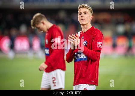 Silkeborg, Dänemark. Dezember 2024. Pelle Mattsson von Silkeborg IF gesehen nach dem 3F Superliga-Spiel zwischen Silkeborg IF und Aarhus GF im Jysk Park in Silkeborg. Quelle: Gonzales Photo/Alamy Live News Stockfoto