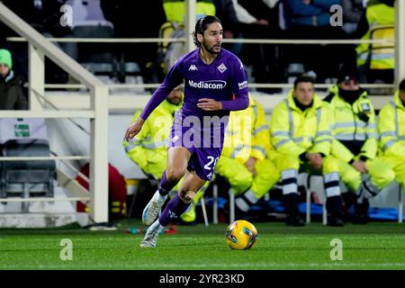 Florenz, Italien. Dezember 2024. Yacine Adli von ACF Fiorentina während des Serie A Enilive Spiels zwischen ACF Fiorentina und FC Internazionale im Stadio Artemio Franchi am 1. Dezember 2024 in Florenz. Quelle: Giuseppe Maffia/Alamy Live News Stockfoto