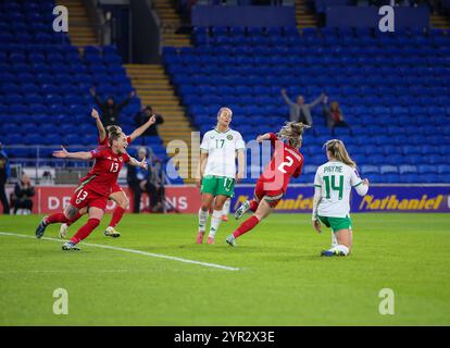 Cardiff, Wales, 29. November 2024, feiert Wales nach seinem Tor während des Qualifikationsspiels zur UEFA Women's Euro 2025 zwischen Wales und der Republik Irland im Cardiff City Stadium in Cardiff, Wales. (B. Ost/SPP) Stockfoto