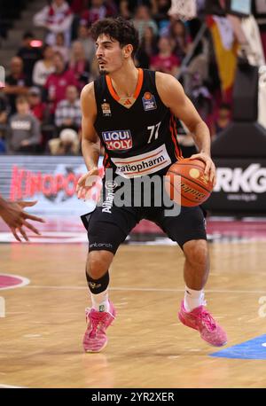 Bonn, Deutschland. Dezember 2024. Ben Saraf (Ulm), Telekom Baskets Bonn vs ratiopharm Ulm, easyCredit BBL, Spieltag 10, Bonn, 01mzz2024. Quelle: Jürgen Schwarz/Alamy Live News Stockfoto