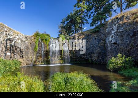 Wasserfall Cascade des Veyrines bei Allanche im französischen Hochland, Auvergne, Cantal, Frankreich Stockfoto