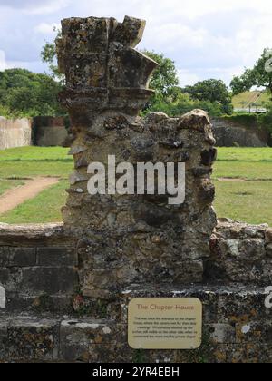 Titchfield Abbey, Hampshire, England. August 2024. Ruinen des Kapitelhauses. Stockfoto