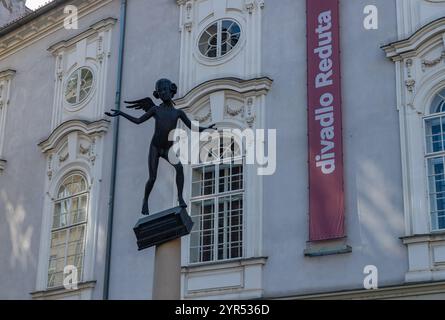 Ein Bild der Wolfgang Amadeus Mozart Statue in Brünn. Stockfoto