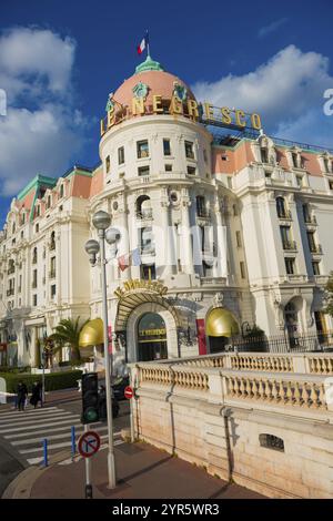 Berühmtes Hotel Le Negresco an einem sonnigen Tag in Nizza, Cote d'azur, Frankreich, Europa Stockfoto