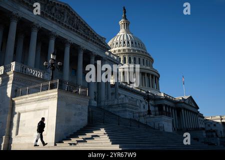 Washington, USA. Dezember 2024. Eine allgemeine Ansicht des Kapitols in Washington, DC, am Montag, 2. Dezember, 2024. (Graeme Sloan/SIPA USA) Credit: SIPA USA/Alamy Live News Stockfoto