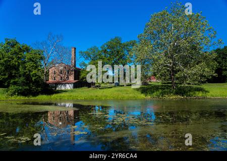 JUNI 2021, LÄNDLICHES MISSOURI, USA - WATKINS WOLLWERK STATE HISTORICAL SITE, MISSOURI, USA Stockfoto