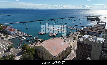 salvador, bahia, brasilien - 20. juli 2024: Aus der Vogelperspektive auf das Fort Santo Antonio, besser bekannt als Farol da Barra, in Salvador. Stockfoto