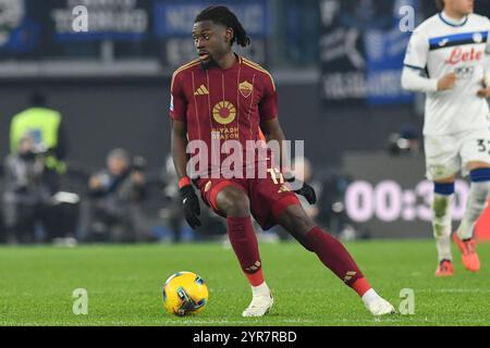 Rom, Latium. Dezember 2024. Manu Kone von AS Roma während des Spiels der Serie A zwischen Roma und Atalanta im Olympiastadion, Italien, 02. Dezember 2024. Gutschrift: massimo insabato/Alamy Live News Stockfoto