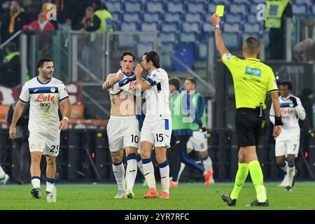 Rom, Latium. Dezember 2024. Nicolo Zaniolo aus Atalanta feiert sein Tor beim Spiel der Serie A zwischen Roma und Atalanta im Olympiastadion, Italien, am 2. Dezember 2024. Gutschrift: massimo insabato/Alamy Live News Stockfoto