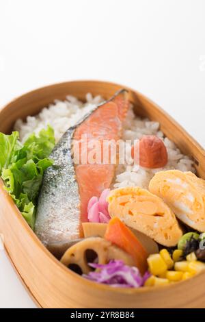 Lachsbox Mittagessen Stockfoto