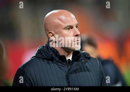 Bochum, Deutschland. Dezember 2024. Nationaltrainer Andrea SONCIN (ITA) internationales Fußballspiel der Frauen, Deutschland (GER) - Italien (ITA) 1:2, am 2. Dezember 2024 in Bochum/Deutschland. Quelle: dpa Picture Alliance/Alamy Live News Stockfoto