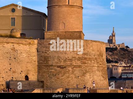 Alter Hafen mit Museum der Zivilisationen Europas, Fort Saint-Jean, Palais du Pharao, Notre-Dame de la Grande, Palais Longchamp am 14. August 2024 in Marseille, Frankreich. Fotograf: ddp-Bilder/Sternbilder Stockfoto