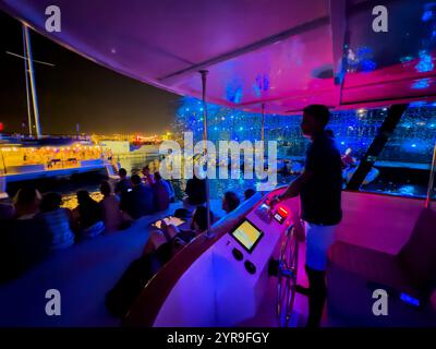 Alter Hafen mit Museum der Zivilisationen Europas, Fort Saint-Jean, Palais du Pharao, Notre-Dame de la Grande, Palais Longchamp am 14. August 2024 in Marseille, Frankreich. Fotograf: Peter Schatz Stockfoto