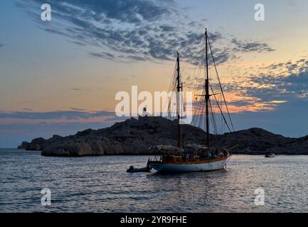 Alter Hafen mit Museum der Zivilisationen Europas, Fort Saint-Jean, Palais du Pharao, Notre-Dame de la Grande, Palais Longchamp am 14. August 2024 in Marseille, Frankreich. Fotograf: ddp-Bilder/Sternbilder Stockfoto