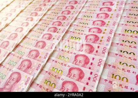 Chinesisches 100 Yuan Papiergeld. Hintergrund des chinesischen Yuan Stockfoto