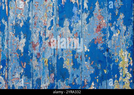 Urban Texture blau lackiertes Holztor Nahaufnahme Stockfoto