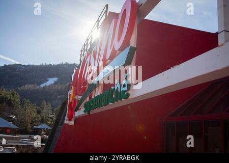 Brian (Französische Alpen, Südostfrankreich): Kasino-Supermarkt *** örtlicher Titel *** Stockfoto