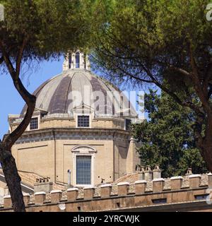 Kathedrale von Chiesa Santi Luca e Martina Martiri eine katholische Kirche im Forum Romanum, Italien Stockfoto